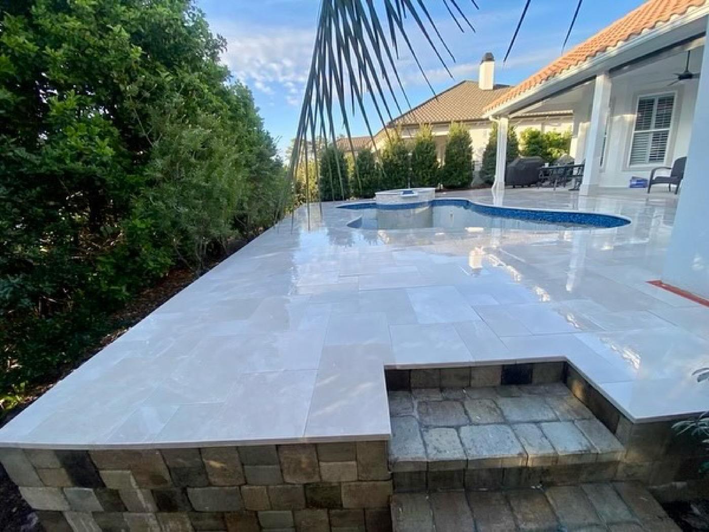 Travertine Pool Deck & Spa